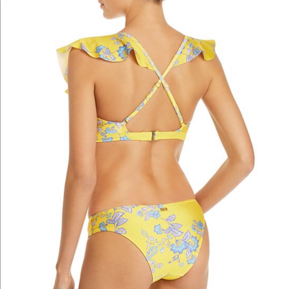 Sam Edelman | Provencal Ruffle Bikini Top - Picture 5 of 5